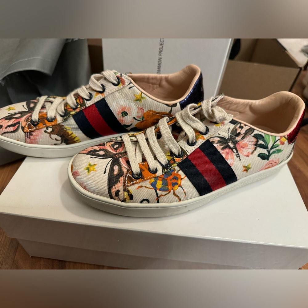 Gucci sneakers